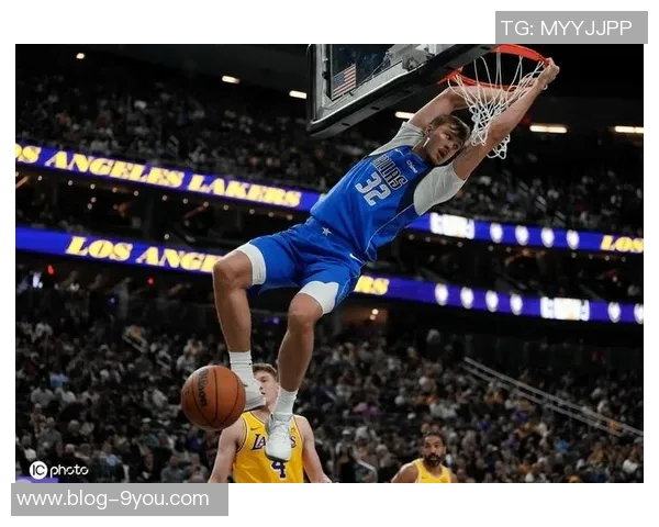 弗拉格谈浓眉交易心声祝福他与队友未来顺利感慨自己仍在队中奋斗